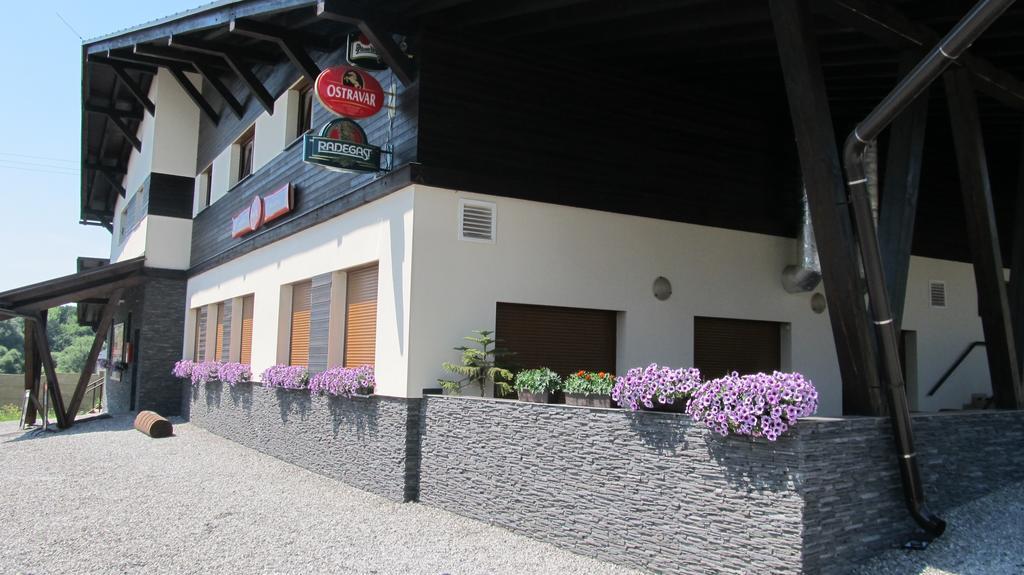 Penzion Na Kopci Vřesina Exterior foto